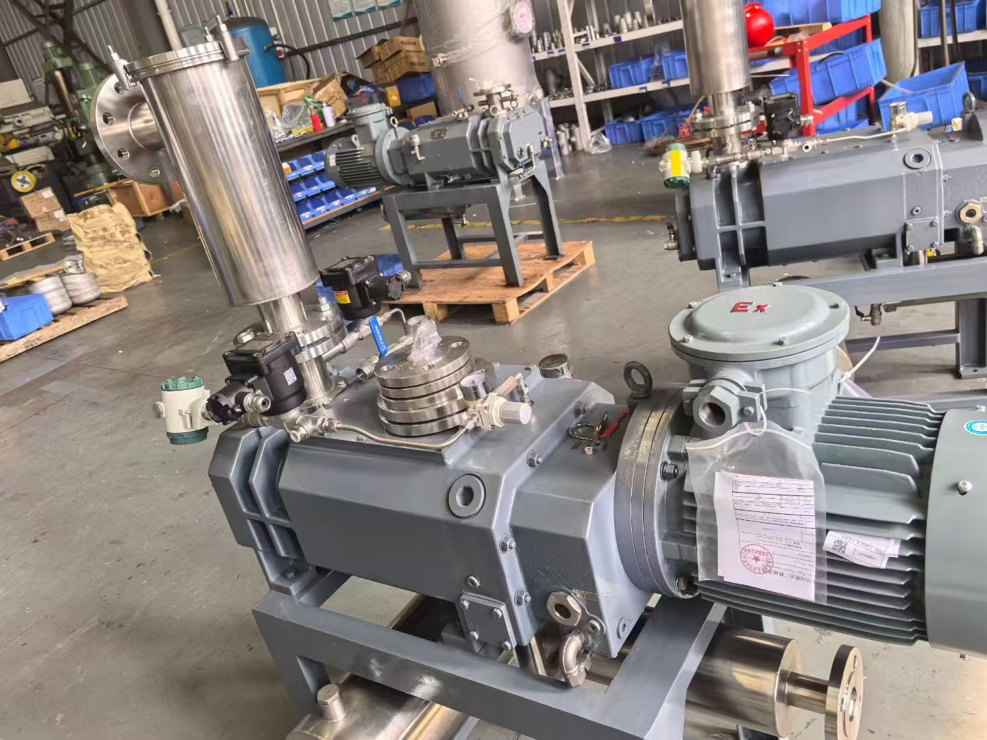 screw vacuum pump